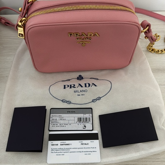Authentic Prada Camera Shoulder Bag Saffiano Leather Small - Picture 2 of 5